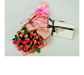 Bunch of Pink Baby Roses with Belgian Chocolates